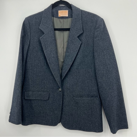 Pendleton Jackets & Blazers - Pendleton Women 100% Virgin Wool Vintage Grey Blazer Business Jacket Suits US 10